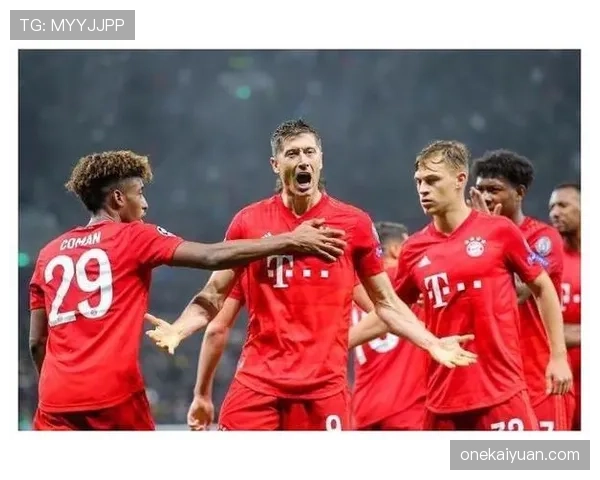 京多安回撤接应盘活中场，强强对话中主导进攻节奏